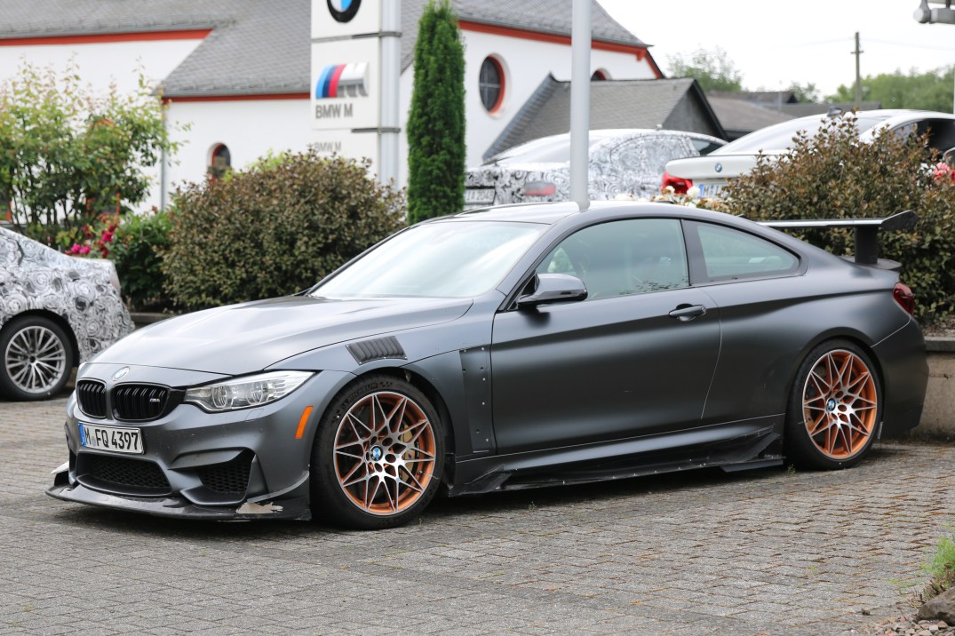 BMW M4  CSL prototype
